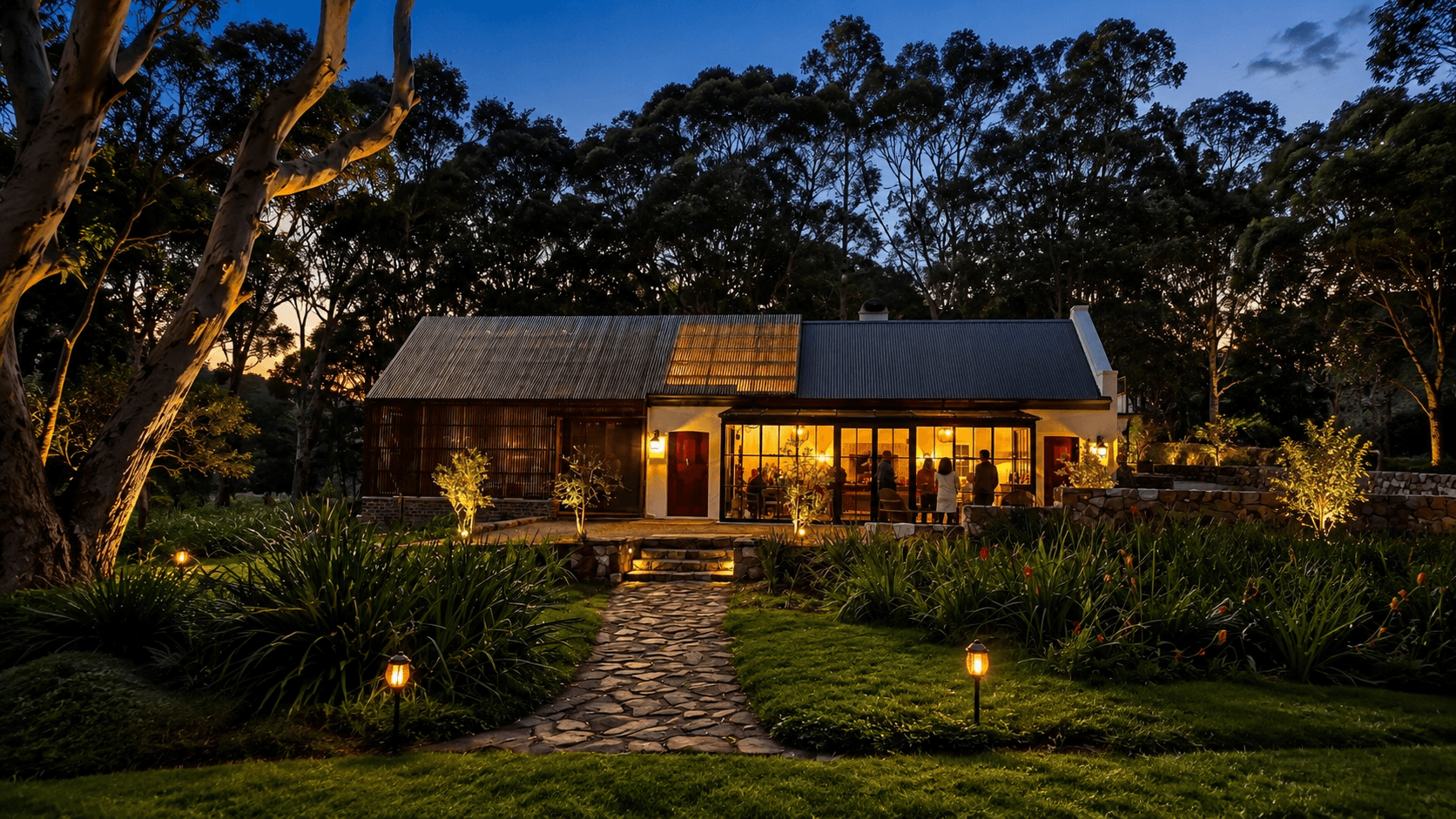 A bespoke Onyx Build Group residence at dusk